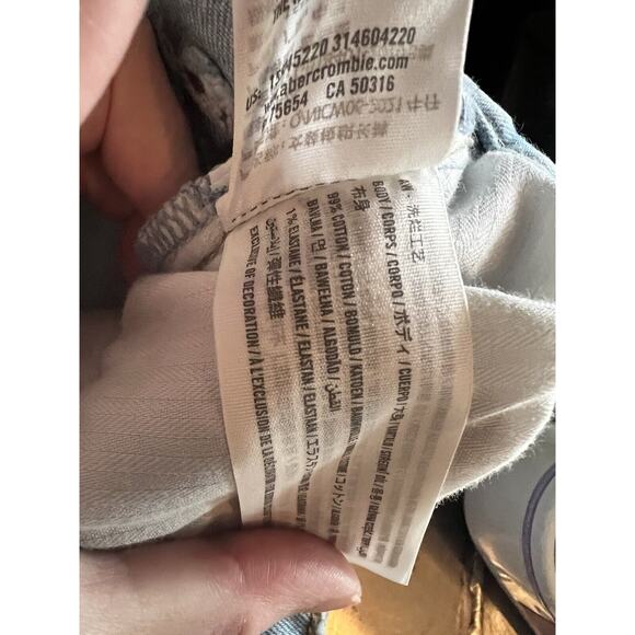 Abercrombie 90s Straight Ultra High Rise Curve Love Split Ankle Jeans Size 29/8 - Picture 4 of 4